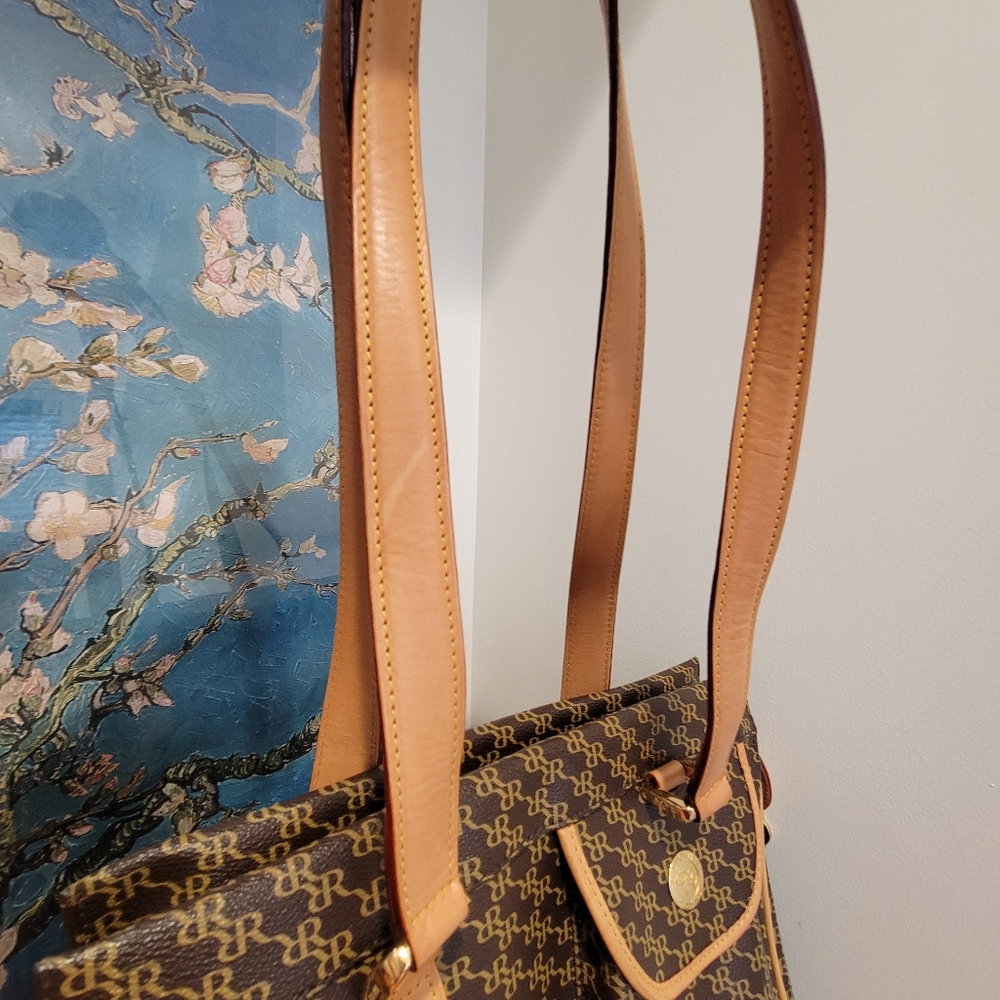 Rioni handbag Chelsea Shoulder Organizer excellent used condition leather purse - Picture 13 of 14